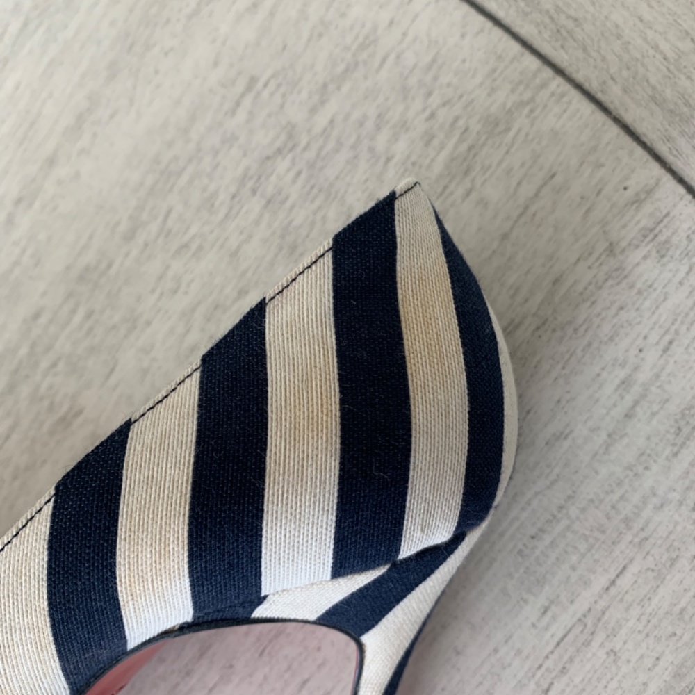 Christian Louboutin Blue/Ivory/Red Stripe Pumps sz 40 - Picture 7 of 12